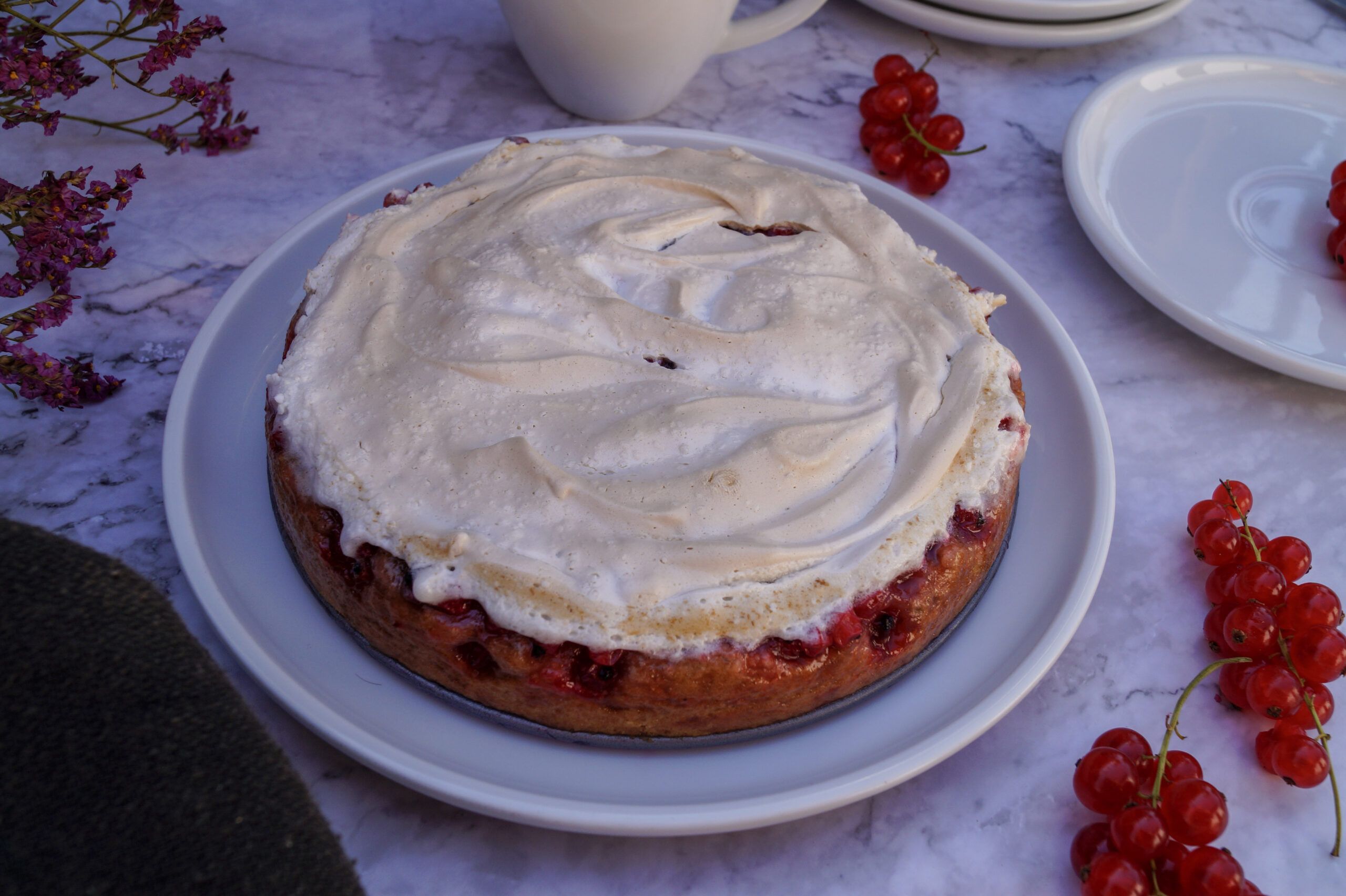 Ribiselkuchen mit Baiser - Joppal&amp;Chipal